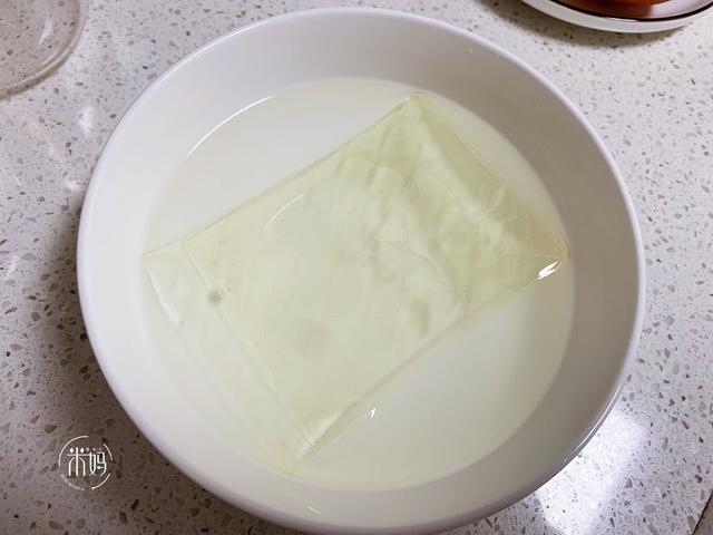 家里有茶叶的一定要试试这做法，冰凉解暑香甜可口，比吃雪糕过瘾