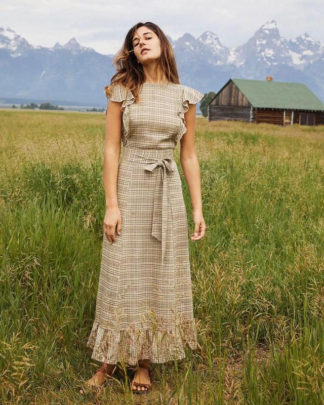 复古的草原裙，来自百年前的古早时尚，秒变甜美田园少女