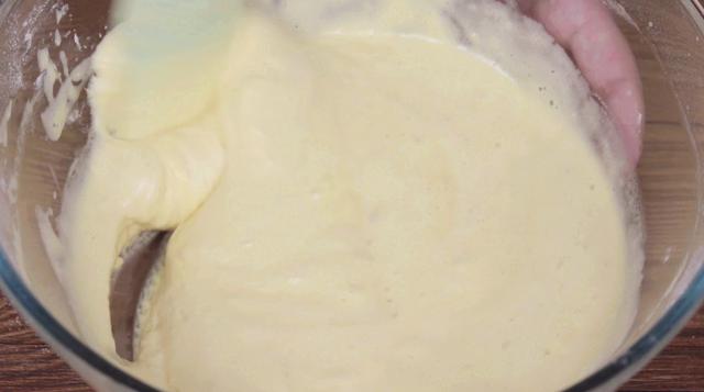 海绵蛋糕在家做，不用分蛋新手也能零失败，平整不开裂，松软香甜