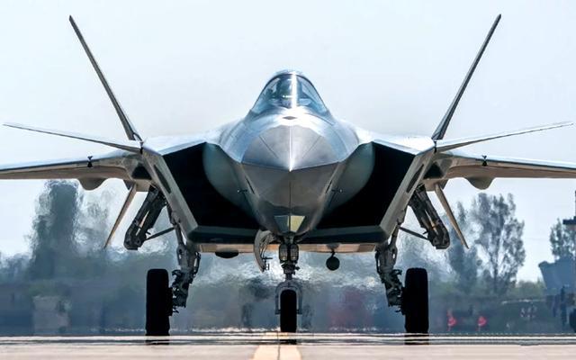 换装了涡扇-10B的歼-20，还有必要再等涡扇-15吗？