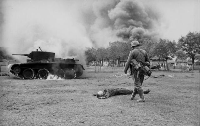 被斯大林斥之为无能的库利克，在苏德战争初期