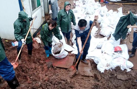 湖北祥云集團(tuán)：精銳齊出，全力迎戰(zhàn)，確保企業(yè)安全度汛
