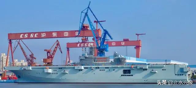 为何局座说075两栖攻击舰需要20艘？这个数不多