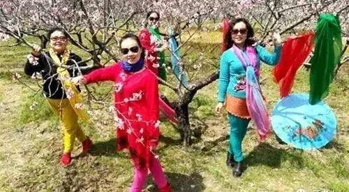 中国大妈 VS 日本大妈，谁赢了？