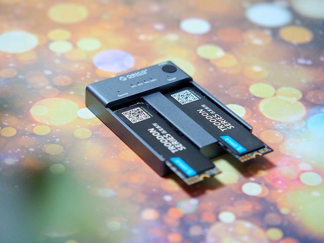 高速 SSD 对拷机ORICO已走在前面
