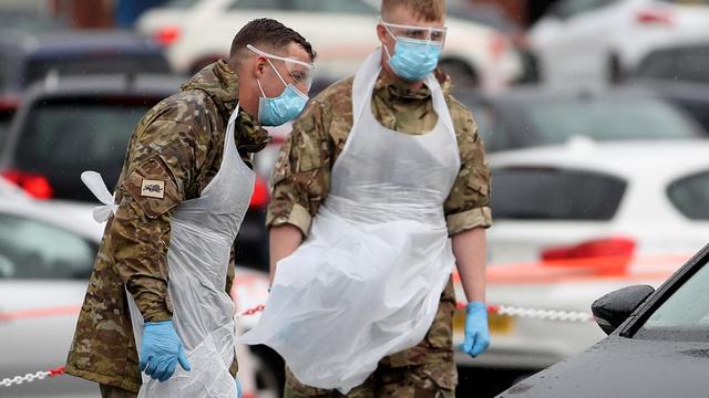 捐了足足4万个口罩，英国华人受害案仍然飙升，3个月至少267起