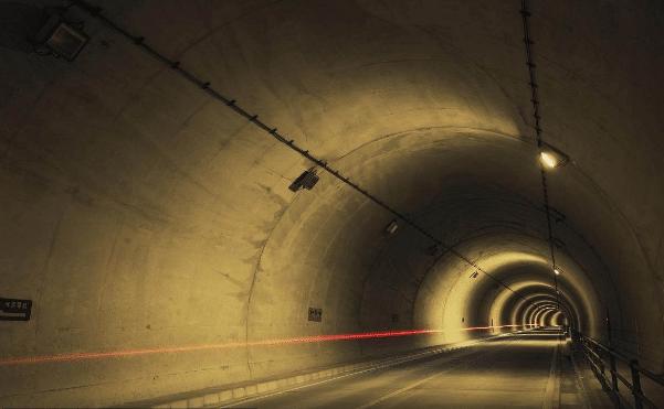 时间只是错觉？爱因斯坦和牛顿早就看破真相，可人类不愿相信