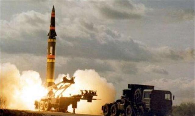 弹道导弹是如何对抗航母的？我来告诉你