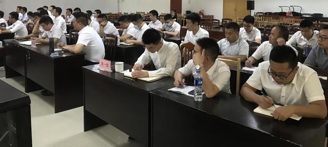《FAENZA法恩莎打造营销铁军特训赢》培训会议成功召开
