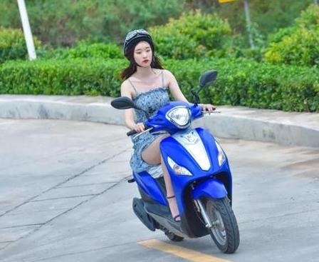 宗申的“通勤先锋”！欧式美感，配全液晶仪表