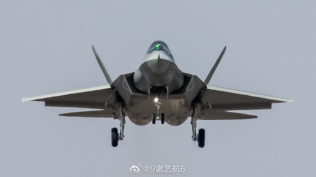 歼31去掉空速管意味着什么？鹘鹰进入原型机时代