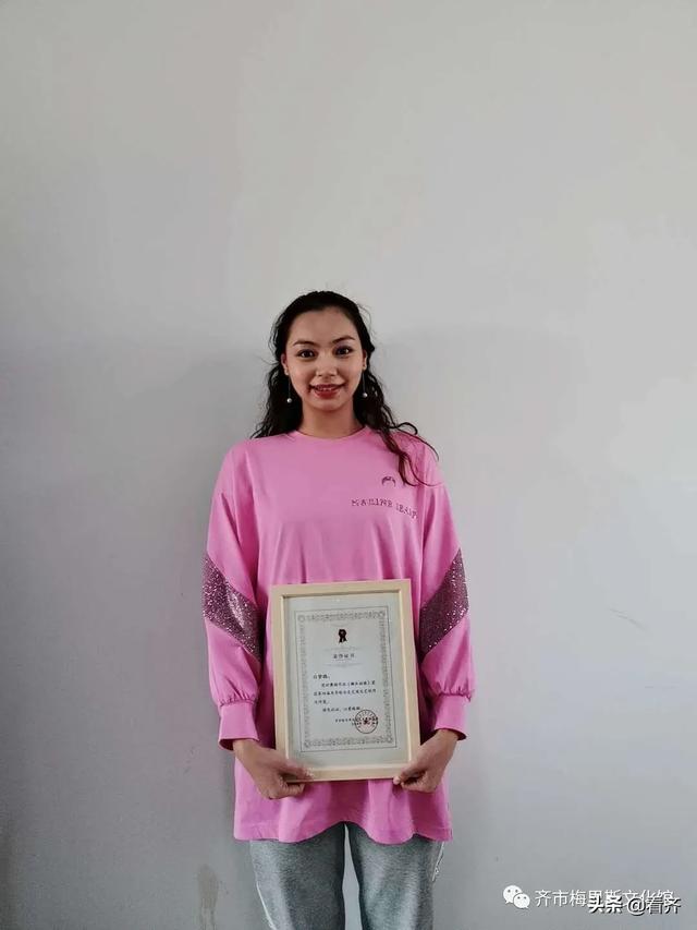 喜报！梅里斯区文化馆多名馆员获奖