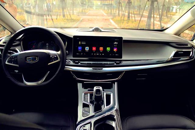 手握10万买高配？这几款车表现出色，95%的年轻人