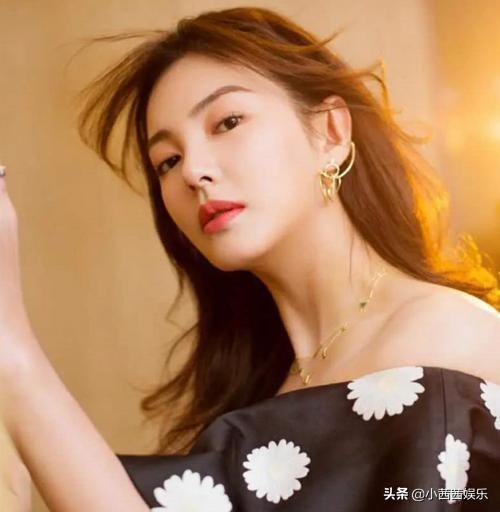 为什么周星驰能原谅张雨绮，但无法原谅黄圣依？答案是这个