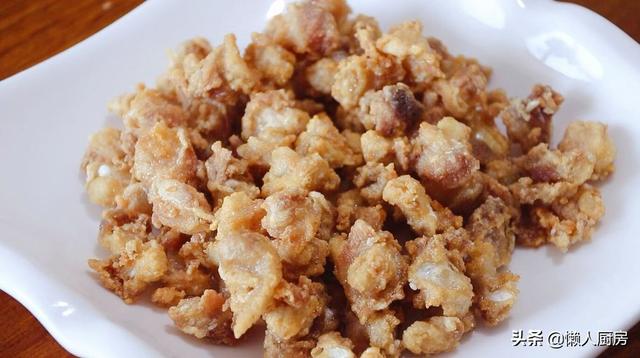 没想到掌中宝是鸡的这个部位，教你做香酥鸡软骨，干香有嚼劲