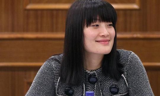娃哈哈女继承人宗馥莉，资产过千亿，38岁仍旧未婚，其父公开招亲