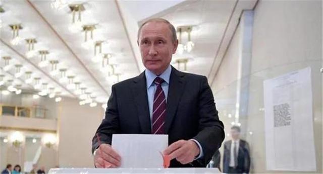 美国7000亿不管，中国1800亿反而缩减？北约秘书长要求中国减军费