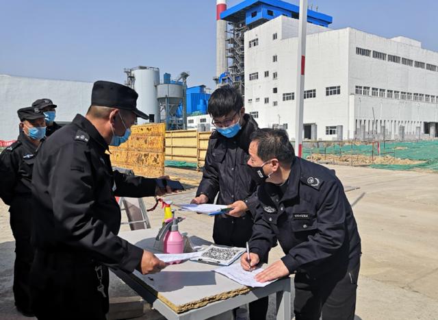 济南新材料产业园区网格员打好疫情防控和环境保护“攻坚战”