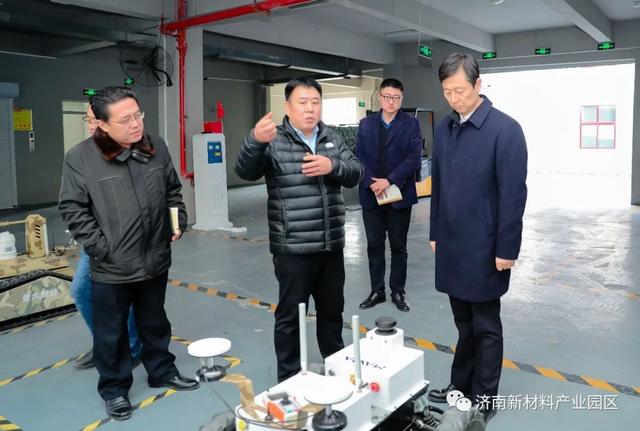 防疫榜样②——曲凯：关键时刻冲在前 坚守疫情防控线