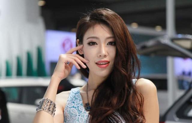 女同事问我工资多少，我说了3个字，第二天就被