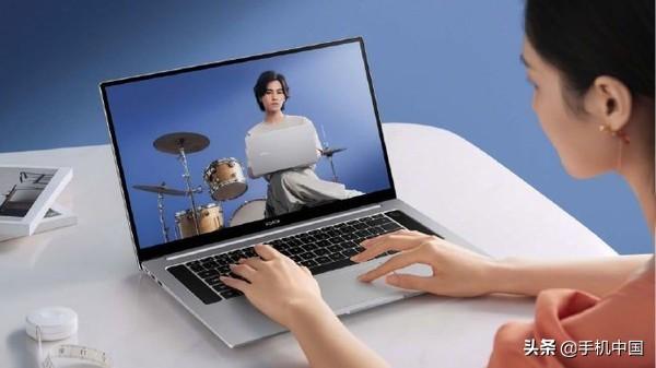 荣耀MagicBook Pro全平台开售！首销当日优惠400元