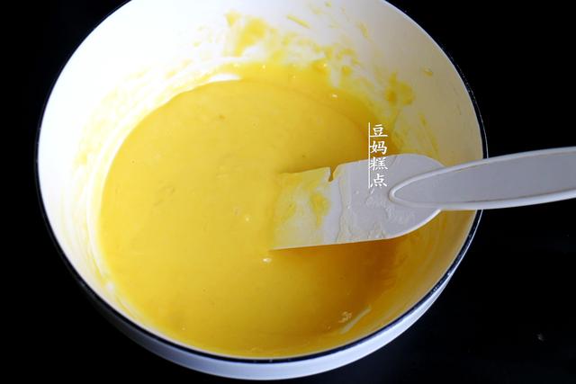 这个蛋糕方子，我家隔3差5做，当早餐太赞了，入口又软又润