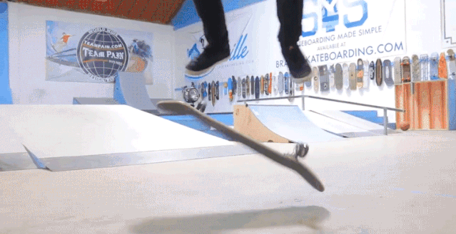 5000多元的Mac Pro滚轮被老外做成滑板效果极差，直接翻车