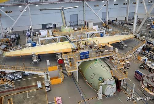 欧洲的标准运输机！能当加油机的A400M！西方最大