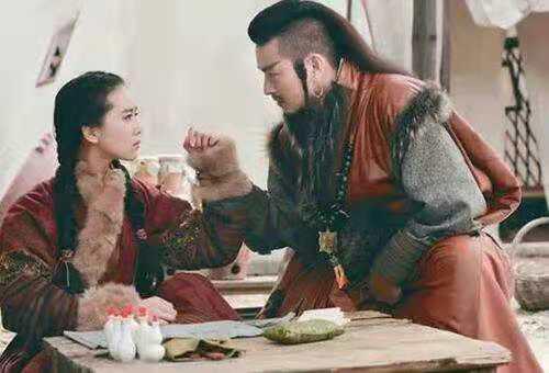 蒙古第一女英雄满都海为何嫁十几岁的内侄为妻