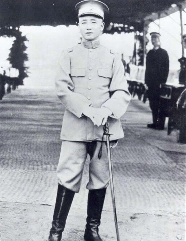 张作霖葬礼，日本关东军不请自来，死后九年才得以下葬