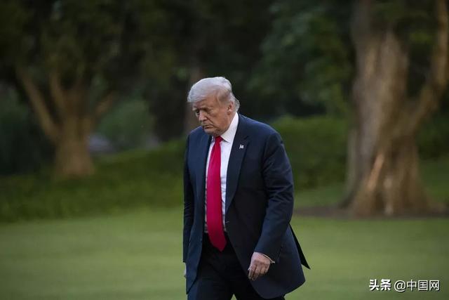 首次，特朗普承认正走向失败