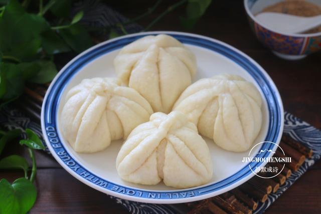 儿时最爱的糖三角的做法，不流糖不开裂，巧用筷子做出新花样