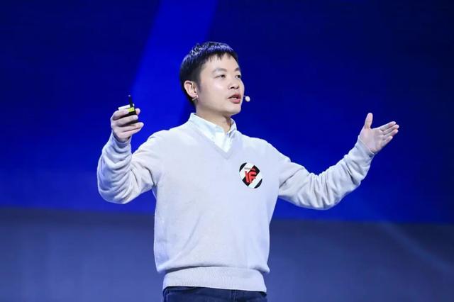 小鹏P7上市！价格出乎意料，但他们公关真的抠……