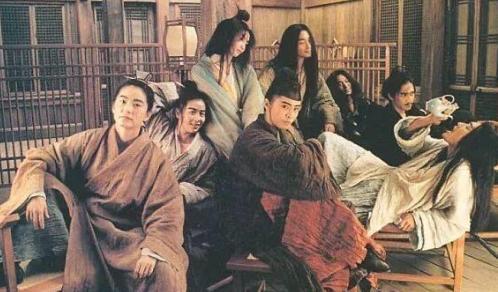 炒掉刘德华，逼疯张学友，骂哭梁朝伟，他为什