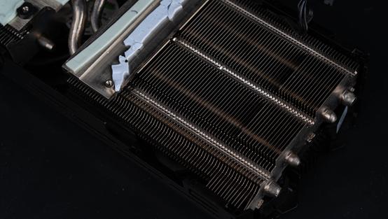 DLSS 2.0 ON/OFF对比，映众RTX2080 SUPER冰龙体验分享