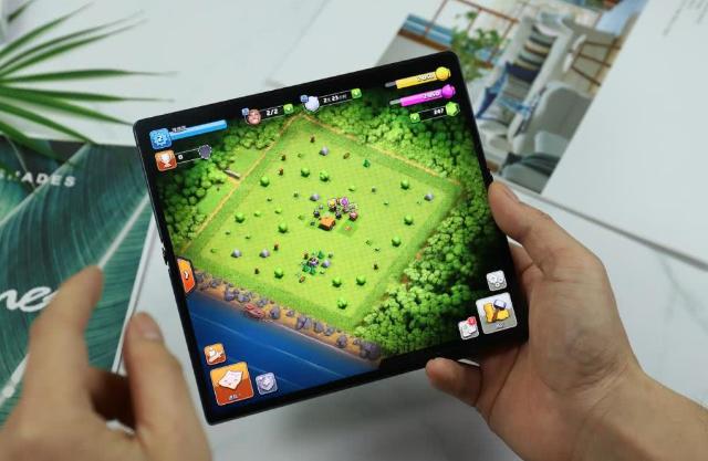 实在没想到！华为折叠屏手机Mate Xs售价16999元，