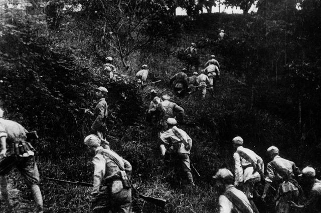 援朝老兵出身土匪，回国后被判死刑，英雄该不