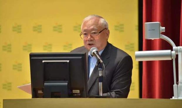 又一中国“傻”富豪？给美国捐款1亿美元，但却