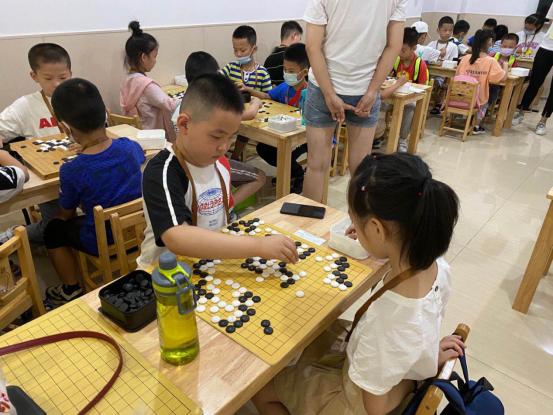 华州区首届青少年围棋段级位比赛顺利举行