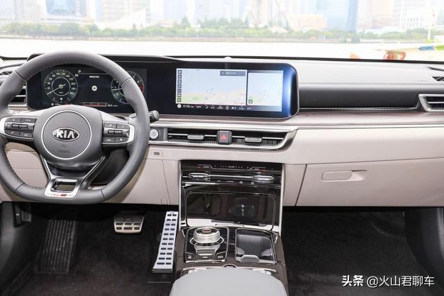 起亚全新K5——可以买的起的“斯汀格”