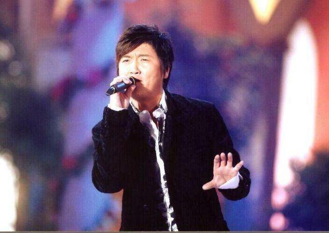 "虚伪"的孙楠：成名弃初恋、婚内还出轨？今又狠心"毁"掉亲生女儿