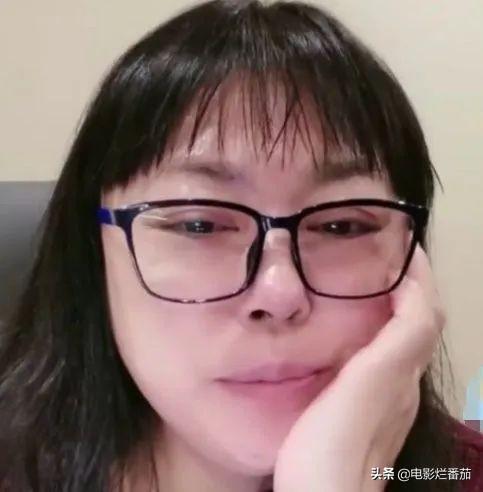 追砍前夫、家暴女儿？前夫爆料将李菁菁又一次