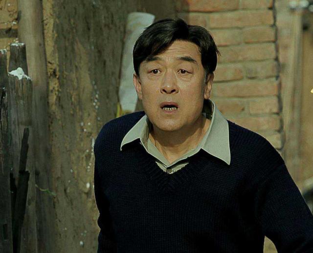 “太监专业户”李建义往事：带姑姑娶媳妇，欠老师几斤粮还一辈子