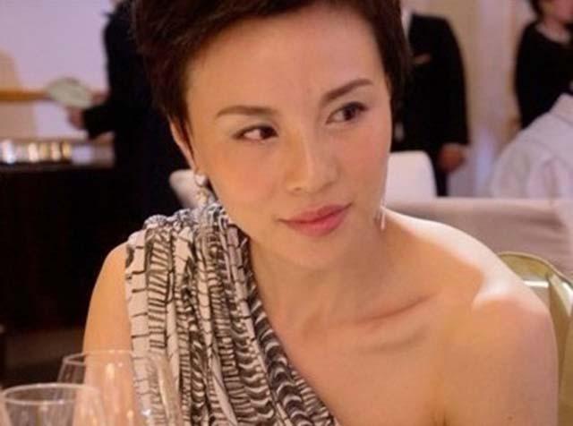 江蘇常熟“第一美人”，模特靠借錢成為富婆，4年“借”了17億