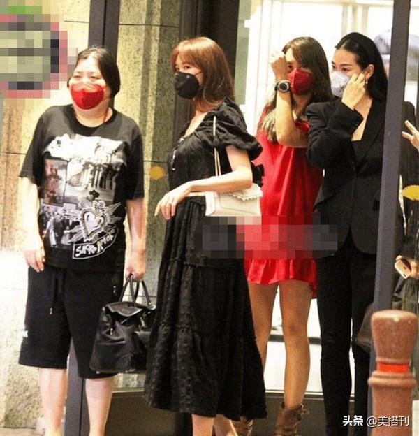 辟谣？林志玲被猜测怀孕后现身，穿收腰连衣裙