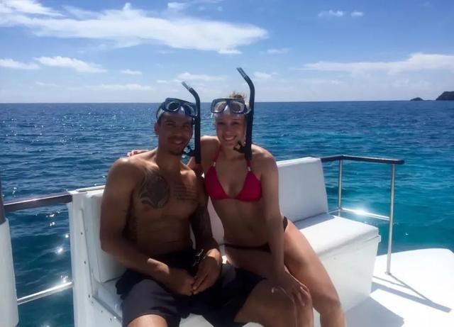 皇阿玛终于结婚了！当年的超污组图真的闪瞎眼