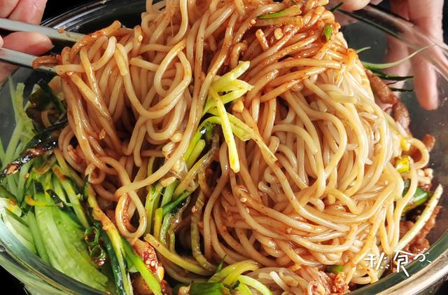 大热天，最爱给家人做这3道面食，冰凉爽口，夏天吃，真是太爽了