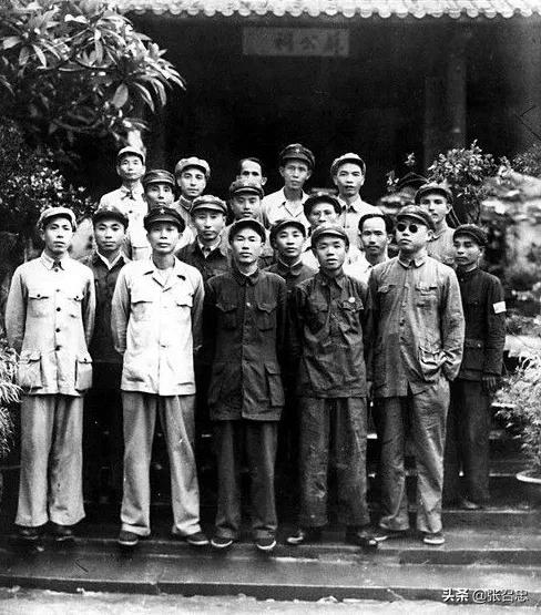 70年前，我军渡海作战，解放海南岛