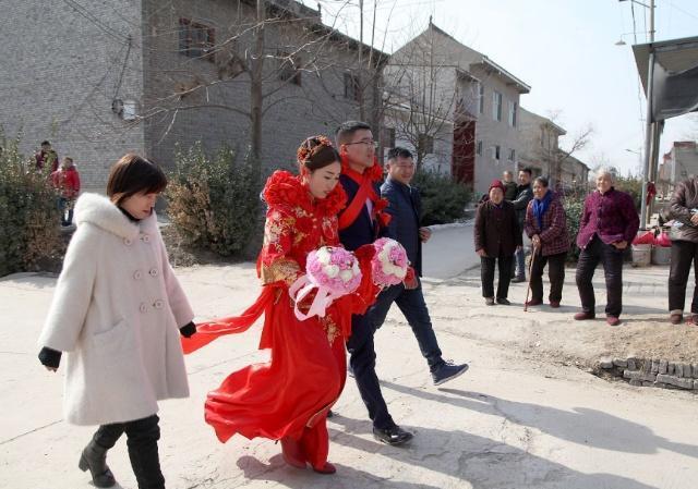 为什么到一些农村走亲戚，夫妻却不能同床？原