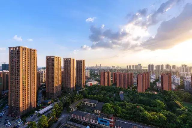 武汉最有钱的人都住哪？揭秘武汉最土豪的13大区